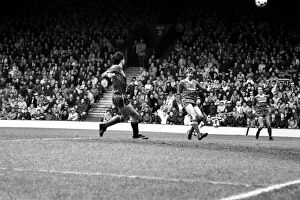 Liverpool v. Chelsea. May 1985 MF21-04-048 The final score was a four three