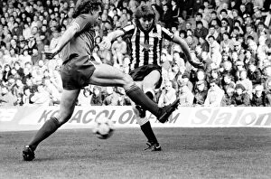 Images Dated 20th April 1985: Liverpool v. Newcastle. April 1985 MF21-02-061 The final score was a Three one