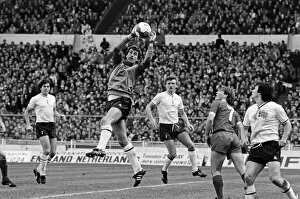 Images Dated 13th March 1982: Liverpool v Tottenham Hotspur, Football League Cup Final at Wembley Stadium