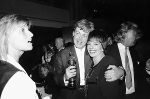 Liza Minnelli Actress Singer with Paul and Linda McCartney at Londons Grosvenor House Liza Minnelli Actress Singer with Paul and Linda McCartney at Londons Grosvenor House