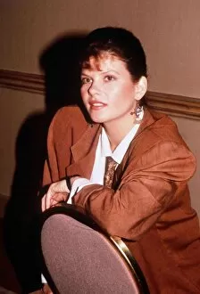 Lolita Davidovich actress 1990