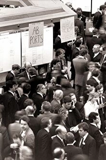 Images Dated 1st January 1988: London Stock Exchange 1980s 1988 AB ports Harold Rattle Shares Money