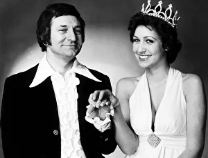 Lonnie Donegan Singer with his daughter Corrina Lonnie Donegan Singer with his daughter Corrina