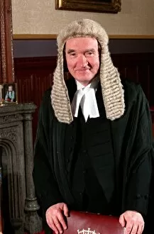 Images Dated 11th December 1992: LORD MACKAY, THE LORD CHANCELLOR, WEARING WIG IN CHAMBERS 11 / 12 / 1992