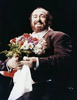 Luciano Pavarotti after performing at the SECC in Glasgow, Scotland 4th March 1992 Luciano Pavarotti after performing at the SECC in Glasgow, Scotland 4th March 1992