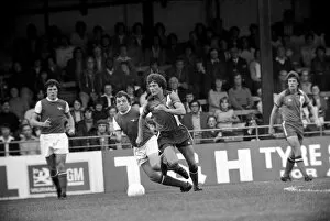 Luton Town. vs. Arsenal. August 1977 77-04352-031