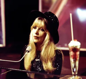 Images Dated 14th June 1974: Lyndsey DePaul seen here during rehearsals for the BBC television programme Top of