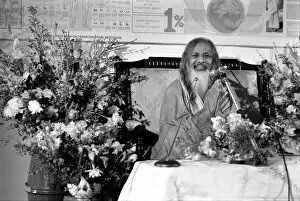 Maharishi is back in Town. March 1975 75-01534 Maharishi Mahesh Yogi - founder of
