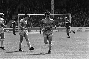 Images Dated 8th May 1982: Manchester City 1 v. Coventry 3. May 1982 MF07-05-018