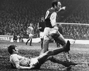 Manchester City 2 v West Ham United 0. Old League Division One match at Maine Road Manchester City 2 v West Ham United 0. Old League Division One match at Maine Road