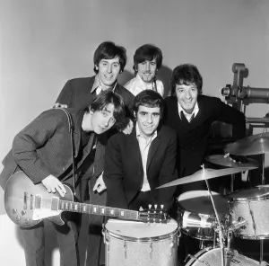 Manchester pop group The Hollies pictured with their stand-in drummer Tony Mansfield Manchester pop group The Hollies pictured with their stand-in drummer Tony Mansfield