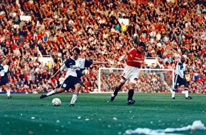 Images Dated 1st October 1995: Manchester United 2-2 Liverpool, Premier League match at Old Trafford