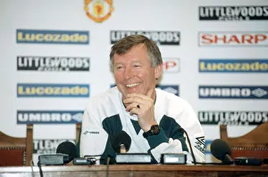 00468 Gallery: Manchester United manager Alex Ferguson in relaxed mood during a tpress conference at Old