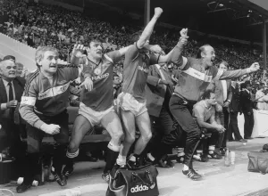 00229 Gallery: Manchester United player Kevin Moran (second left), the first man to be sent off in an FA