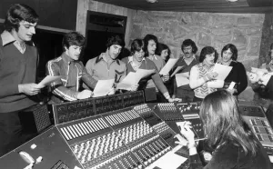 Manchester United stars recording their number called Manchester United' Manchester United stars recording their number called Manchester United'