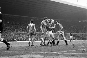Images Dated 2nd March 1985: Manchester United v. Everton. March 1985 MF20-09-027 The final score was a one all