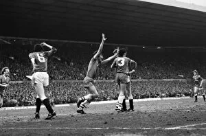 Images Dated 2nd March 1985: Manchester United v. Everton. March 1985 MF20-09-020 The final score was a one all
