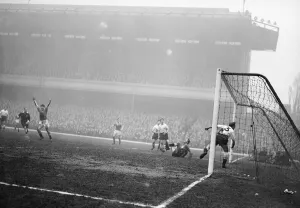 Manchester United v Fulham in the FA Cup Semi Final Goalmouth action during Manchester United v Fulham in the FA Cup Semi Final Goalmouth action during