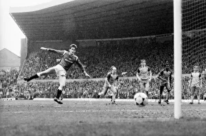 Manchester United v. Sunderland. April 1985 MF21-03-043 The final score was a two Manchester United v. Sunderland. April 1985 MF21-03-043 The final score was a two