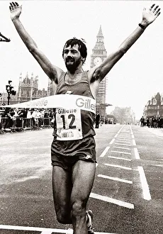 18 Apr 1983 18 Apr 1983