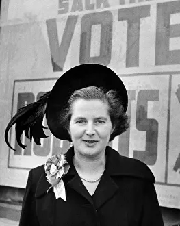 Margaret Roberts (Maggie Thatcher) a Conservative candidate for Dartford in Kent aged 26 Margaret Roberts (Maggie Thatcher) a Conservative candidate for Dartford in Kent aged 26