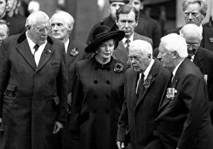 Images Dated 11th December 1991: Margaret Thatcher with former Prime Ministers Edward Heath Harold Wilson