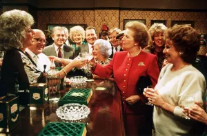 Margaret Thatcher in the Rovers Return - Jan 1990 with members of the cast of Margaret Thatcher in the Rovers Return - Jan 1990 with members of the cast of