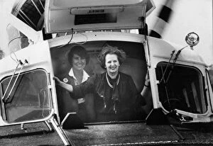 Images Dated 19th June 1983: Margaret Thatcher and Virginia Bottomley in hovercraft - June 1983