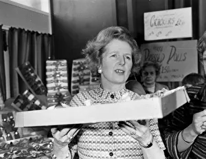 Margaret Thatcher visiting christmas cracker factory - November 1977 Margaret Thatcher visiting christmas cracker factory - November 1977