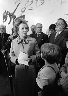 Images Dated 11th July 1980: Margaret Thatcher visits East End of London 1980