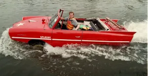 Mirror/0100to0199 00154/mark perkins ascot 1964 amphicar march 1998 river Mirror/0100to0199 00154/mark perkins ascot 1964 amphicar march 1998 river