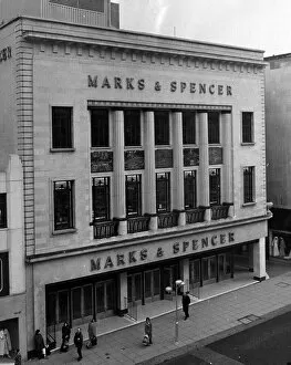 Images Dated 10th April 1974: Marks & Spencer, High Street, Birmingham. 10th April 1974