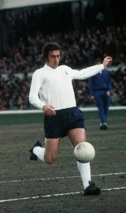 Martin Chivers 1973 Arsenal v Tottenham Hotspur football Spurs Martin Chivers 1973 Arsenal v Tottenham Hotspur football Spurs