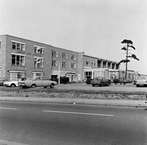 Images Dated 1st January 1971: The Marton Hotel & Country Club, Middlesbrough. 1971