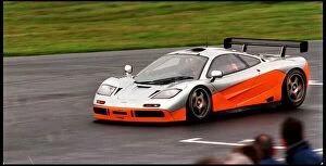 Images Dated 18th August 1998: McLAREN F1 RACING CAR AT KNOCKHILL AUGUST 1998 ON BTCC DAY FOR ROAD RECORD