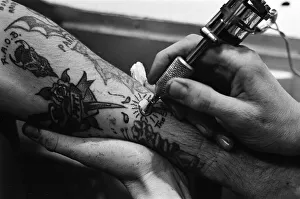 01228 Gallery: Meeting of The Guild of Tattoo Artists, London. 25th October 1966