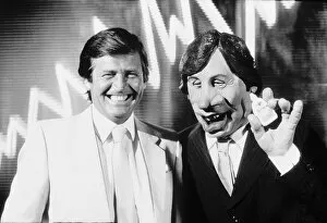 Images Dated 11th November 1990: Melvyn Bragg Arts programme presenter meets Melvyn Bragg Spitting Image puppet who is