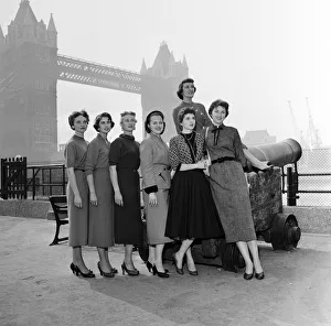Members of the Salt Lake Mormon Choir pay a visit to the Tower of London Members of the Salt Lake Mormon Choir pay a visit to the Tower of London