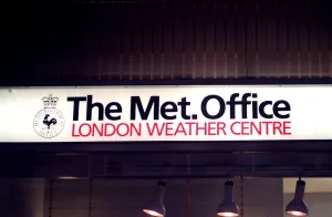 The Met Office London Weather Centre January 1990 The Met Office London Weather Centre January 1990