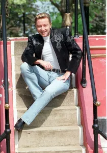 Images Dated 13th May 1998: MICHAEL FLATLEY IN HYDE PARK MAY 1998 THE VENUNE FOR HIS LAST PERFORMANCE OF LORD