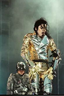 Images Dated 10th July 1997: Michael Jackson seen here on stage at Sheffield 10th July 1997