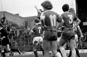 Images Dated 24th October 1981: Middlesbrough 0 v. Everton 2. Division 1 Football. October 1981 MF04-08-003