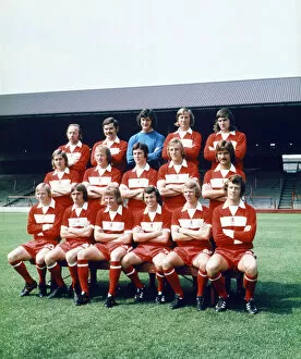 Images Dated 23rd July 1973: Middlesbrough FC team photograph. Back row L-R: N. Stiles, J. Craggs, J. Platt, W