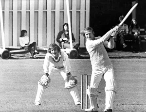 Images Dated 1st July 1975: Middlesbrough manager Jack Charlton shows he is an all rounder when it comes to sport in