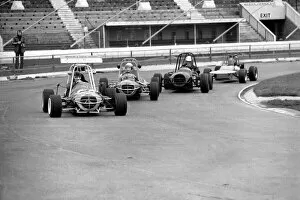 Motorsport Gallery: Mini Grand Prix: White City Stadium: Graham Hill. March 1975