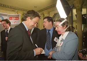 The Mirror Pride of Britain Awards 1999 - Donna Marie Gillion with Tony Blair at the The The Mirror Pride of Britain Awards 1999 - Donna Marie Gillion with Tony Blair at the The