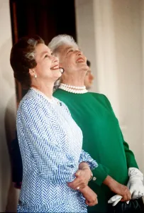 00001 Prints: Barbara Bush Print: First Lady with the Queen in England, June 1989
