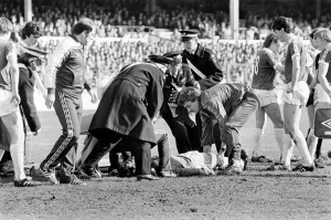 00013 Prints: Everton 3 v Manchester United 3 Print, April 1982