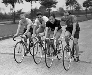 00015 Prints: Reg Harris Print - 1948 Olympic Cyclist and World Sprint Champion