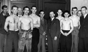 00016 Prints: Scottish Boxers Print April 1945